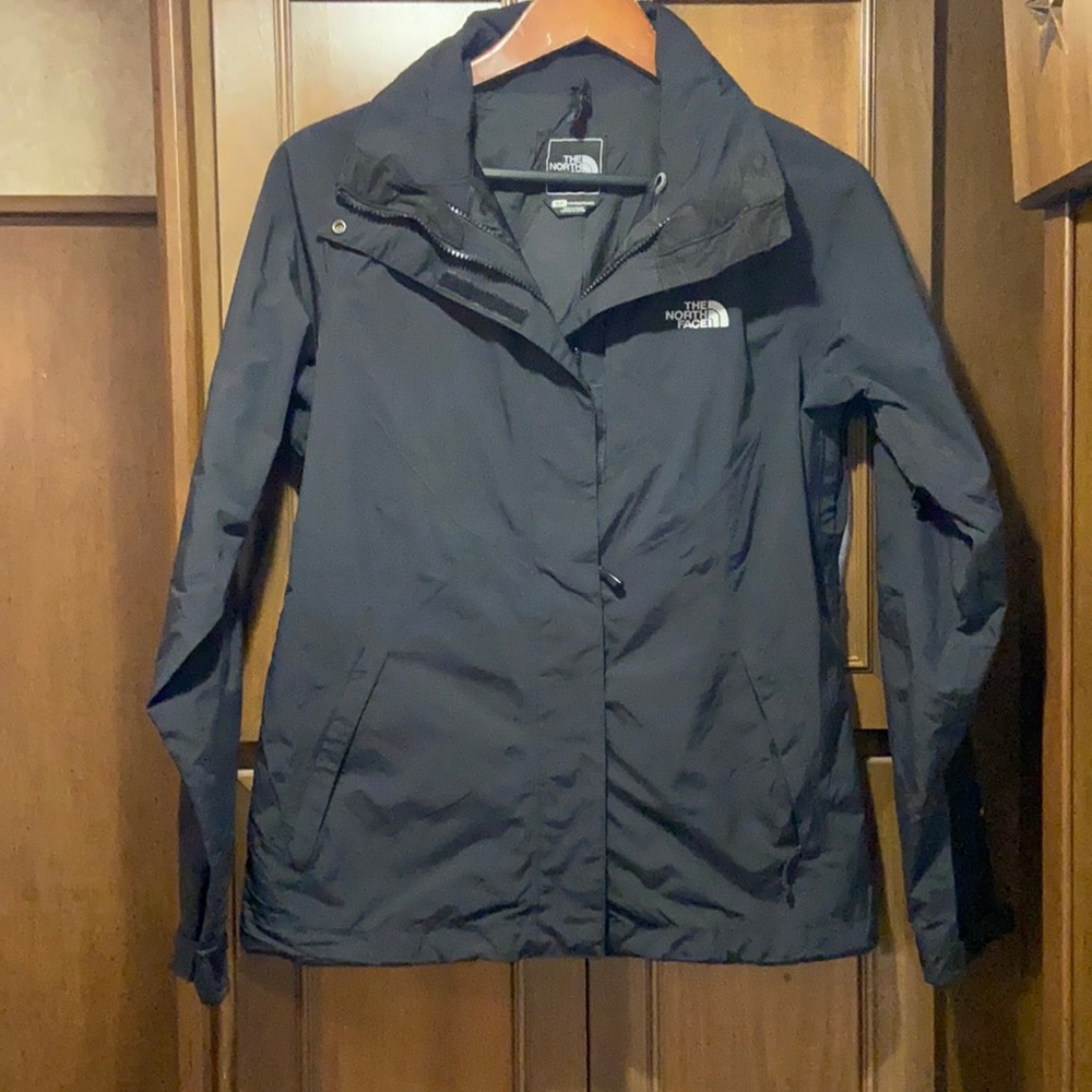 1221 The North Face - Hyvent Jacket_FLAW Pricing_NO DISCOUNTS - Picture 1 of 13